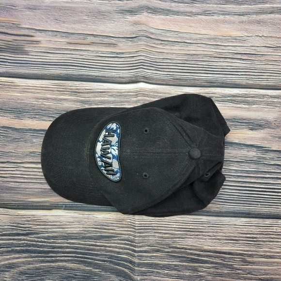 Hawaii Ballcap - Picture 2 of 4